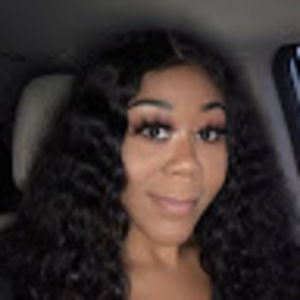 Meet your Posher, Ebony